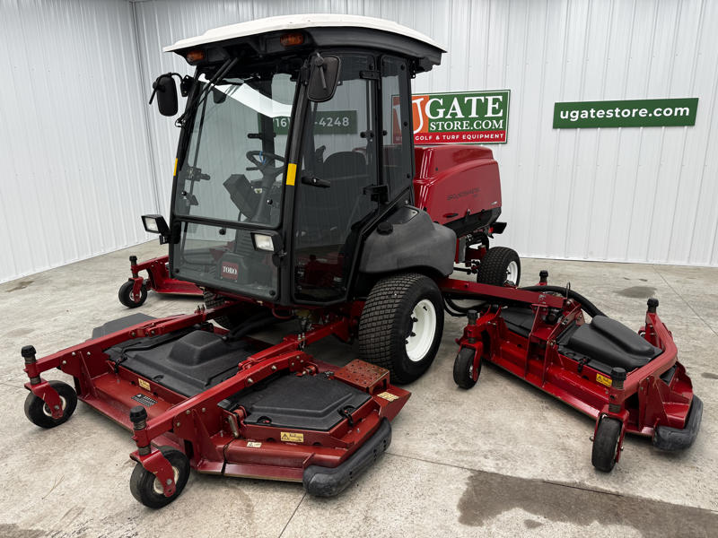Toro-Groundsmaster-5910-Diesel-4WD-Climate-Controlled-Cab-Wide-Area-Mower-6-800×600-1-1
