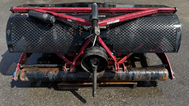 Toro-ProCore-SR70-S-Tractor-Mounted-PTO-Driven-Aerator-2-800×600-1