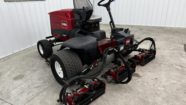 Toro-Reelmaster-5410-Diesel-2WD-Fairway-Reel-Mower-1-800×600-1-1