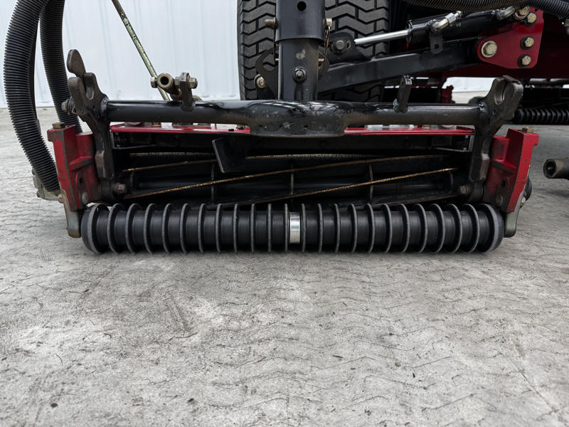 Toro-Reelmaster-5410-Diesel-2WD-Fairway-Reel-Mower-2-800×600-1-2