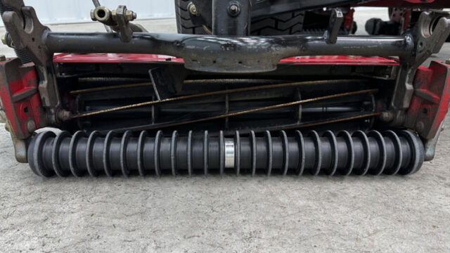 Toro-Reelmaster-5410-Diesel-2WD-Fairway-Reel-Mower-2-800×600-1