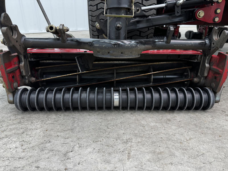 Toro-Reelmaster-5410-Diesel-2WD-Fairway-Reel-Mower-2-800×600-1