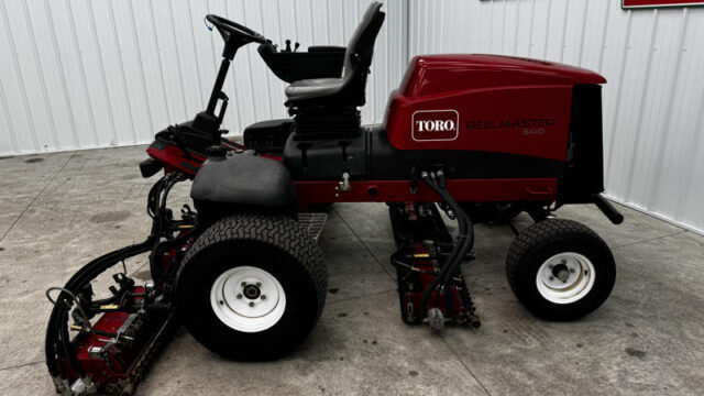 Toro-Reelmaster-5410-Diesel-2WD-Fairway-Reel-Mower-6-800×600-1-1