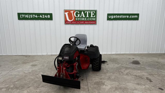Toro-Sand-Pro-5040-3WD-Field-and-Bunker-Rake-6-800×600-1-1