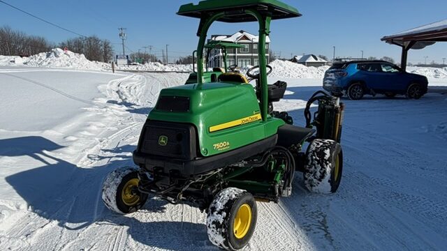 john-deere-6065364