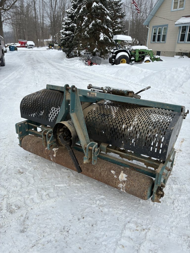 y4