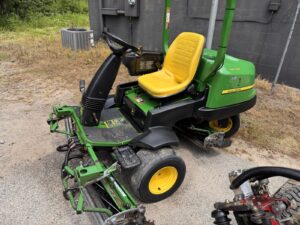 2013 John Deere 2500E