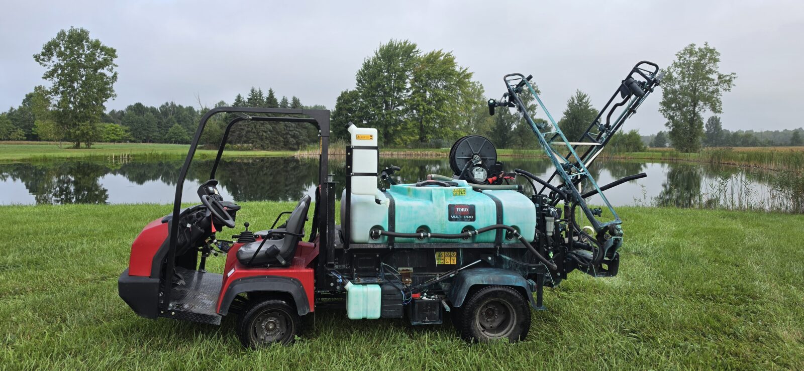 2020 Toro HDX with 200 gallon sprayer