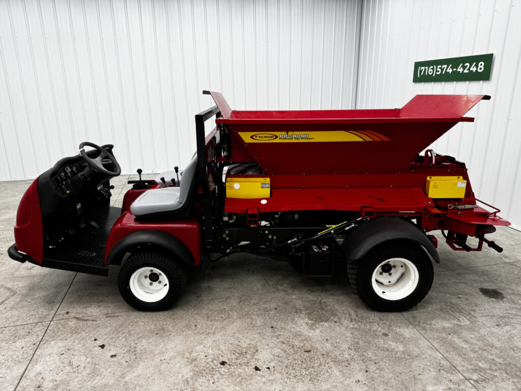 222-618_Toro-Workman-Diesel-4WD-w_-Tycrop-180-Top-Dresser-7