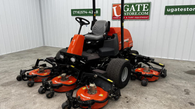 226-396_Jacobsen-AR722-Diesel-4WD-Contouring-Rotary-Deck-Mower-6-800×600-1