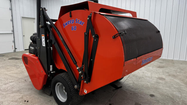 226-398_Smithco-Sweep-Star-60-Gas-Turf-Sweeper-7-800×600-1