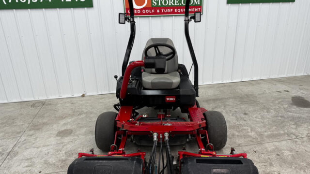 226-399_Toro-Greensmaster-3250-Diesel-3WD-Greensmower-1-800×600-1