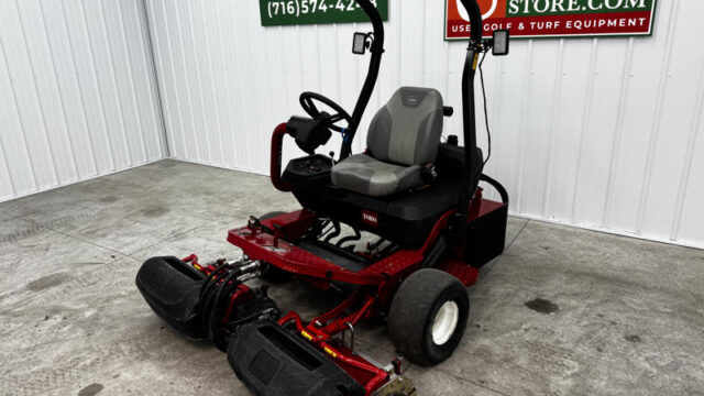 226-399_Toro-Greensmaster-3250-Diesel-3WD-Greensmower-7-800×600-1