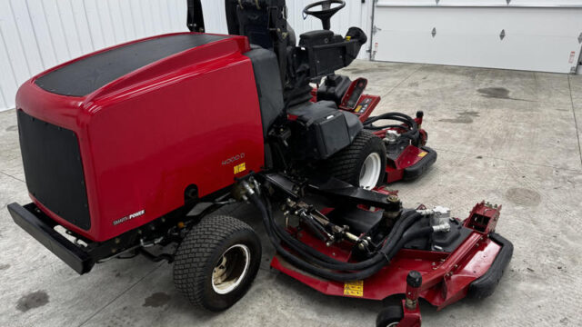 226-407_Toro-Groundsmaster-4000-Diesel-4WD-Wide-Area-Mower-3-800×600-1