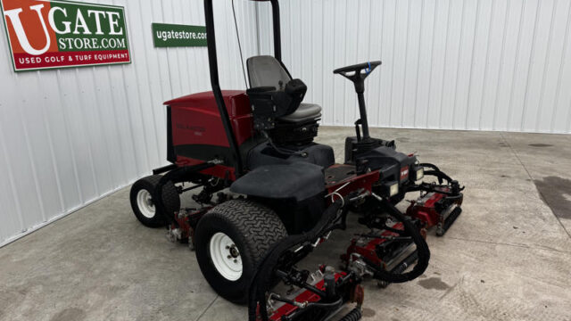 226-408_Toro-Reelmaster-5510-Diesel-2WD-Fairway-Mower-3-800×600-1