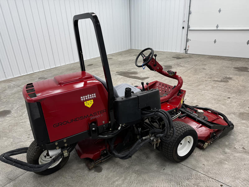 226-409_Toro-Groundsmaster-3500-Sidewinder-Diesel-3WD-Contouring-Mower-2-800×600-1