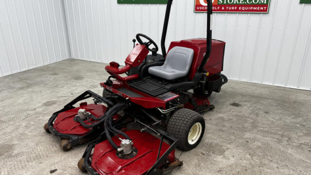 226-409_Toro-Groundsmaster-3500-Sidewinder-Diesel-3WD-Contouring-Mower-5-800×600-1