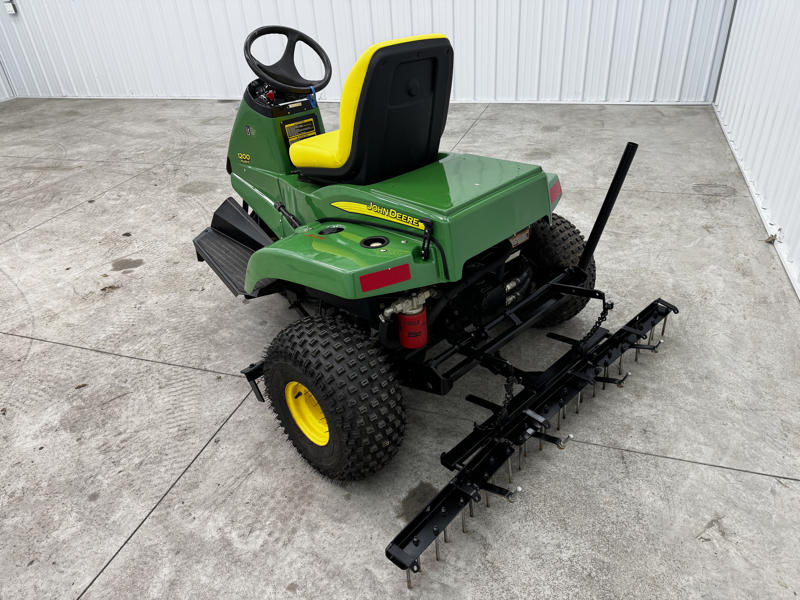 226-410_John-Deere-1200H-Gas-3WD-Bunker-and-Field-Rake-3-800×600-1