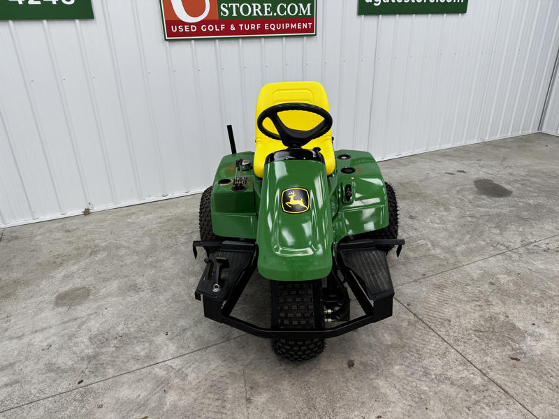 226-410_John-Deere-1200H-Gas-3WD-Bunker-and-Field-Rake-6-800×600-1