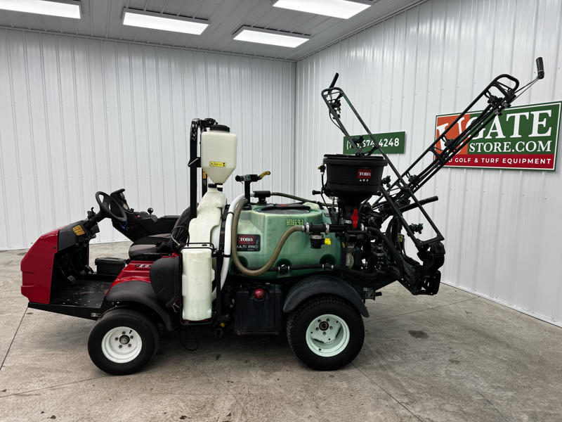 226-412_Toro-Multi-Pro-1750-Turf-Sprayer-4-800×600-1