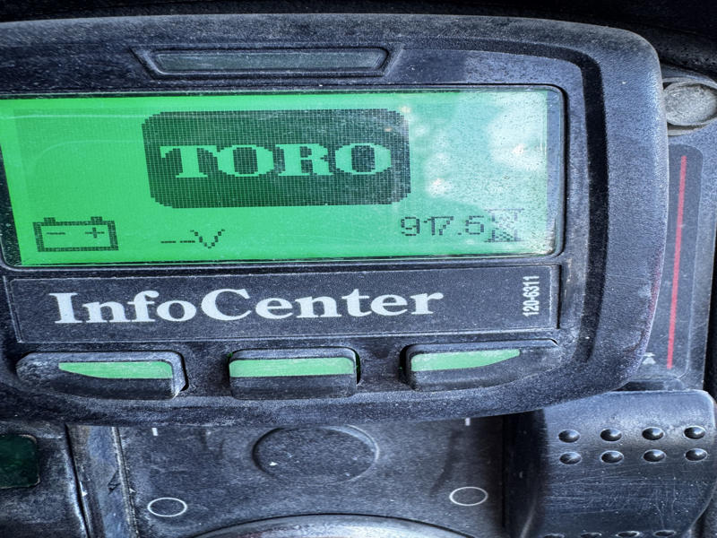 226-413_Toro-Multi-Pro-1750-Turf-Sprayer-1-800×600-1