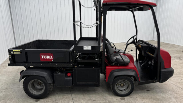 226-416_Toro-Workman-HDX-Gas-Automatic-Transmission-w_-Scissor-Lift-Bed-5-800×600-1