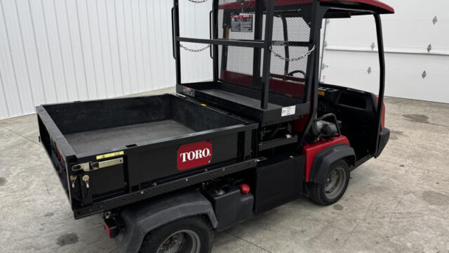 226-416_Toro-Workman-HDX-Gas-Automatic-Transmission-w_-Scissor-Lift-Bed-6-800×600-1