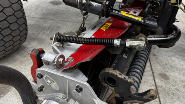 226-419_Toro-Reelmaster-5610-Diesel-4WD-Fairway-Mower-3-800×600-1
