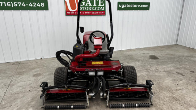 226-421_Toro-Reelmaster-3100-Diesel-3WD-Sidewinder-Triplex-Mower-8-800×600-1