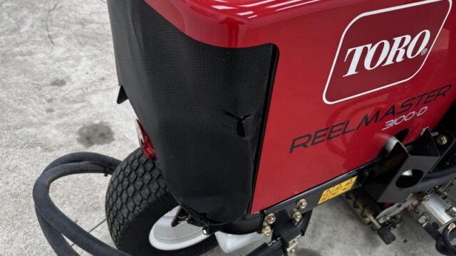 226-423_Toro-Reelmaster-3100-Diesel-3WD-Sidewinder-Triplex-Mower-4-800×600-1