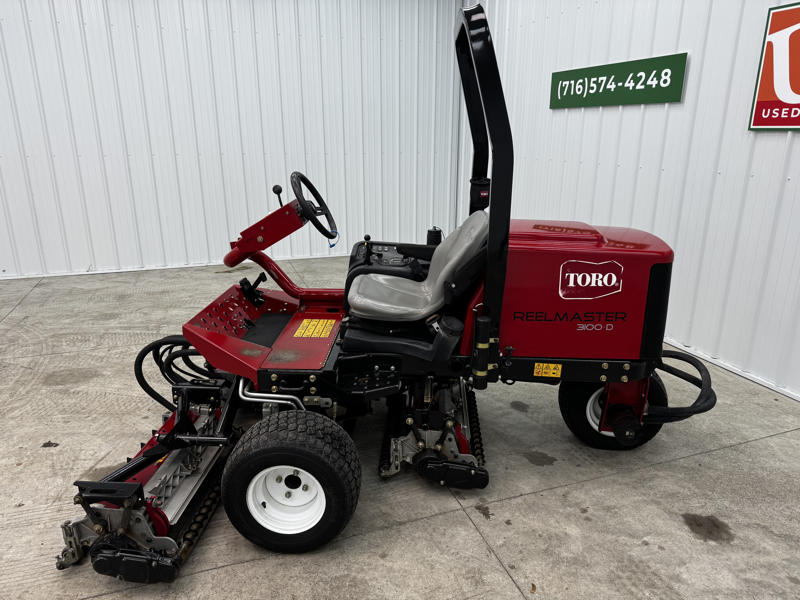 226-423_Toro-Reelmaster-3100-Diesel-3WD-Sidewinder-Triplex-Mower-7-800×600-1