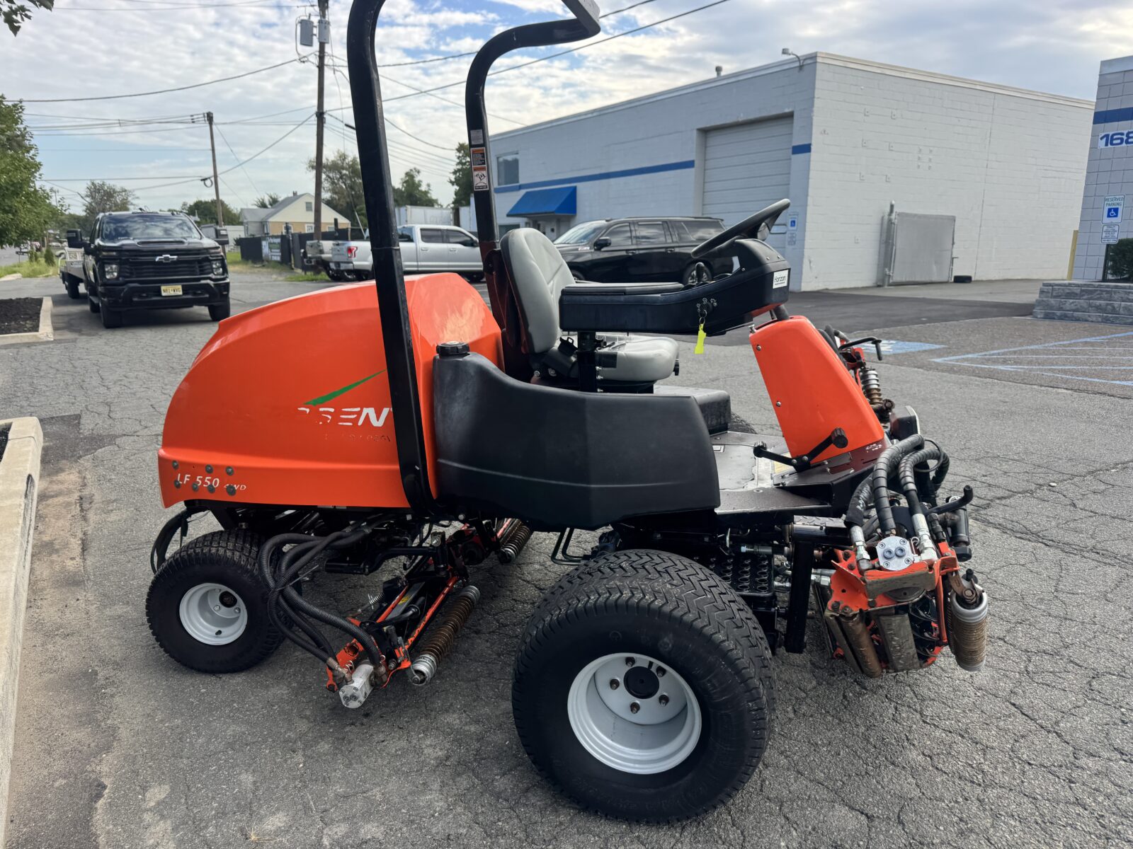 Jacobsen LF550 4WD Fairway Mower