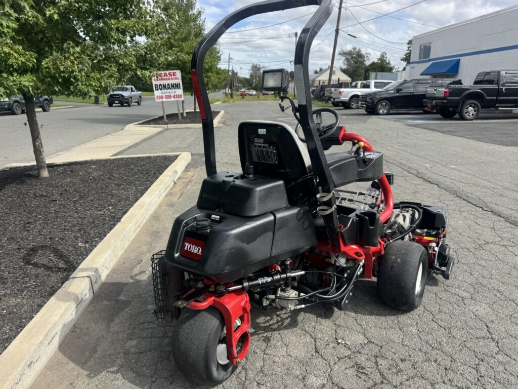 5841