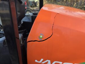 Jacobsen LF550 4WD with parts unit included