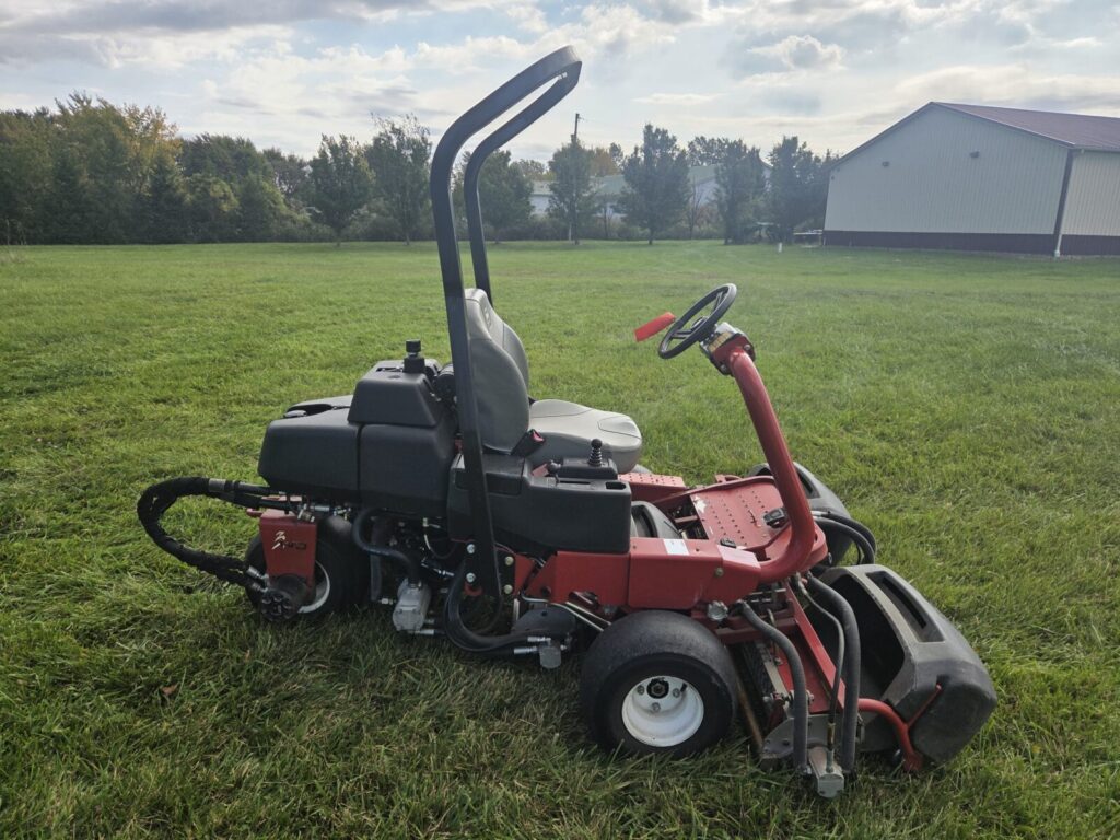 21358