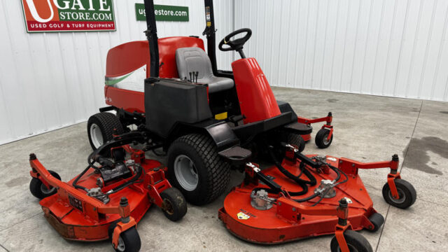 223-299_Jacobsen-R311T-Diesel-4WD-Wide-Area-Mower-1-800×600-1