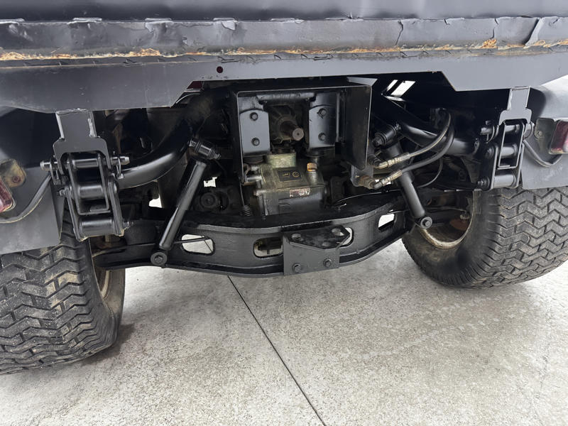 225-001_Toro-Workman-HDX-Gas-2WD-Utility-Vehicle-with-PTO-for-Implements-3-800×600-1