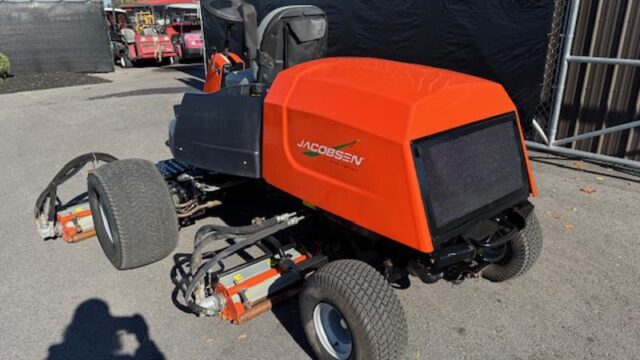 225-421_-Jacobsen-LF-510-Diesel-2WD-Fairway-Mower-3-800×600-1