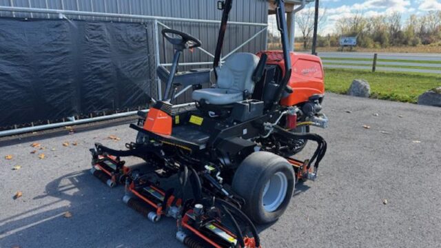 225-423_Jacobsen-SLF-530-Diesel-3WD-Fairway-Mower-1-800×600-1