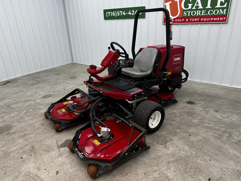 226-417_Toro-Groundsmaster-3500-Sidewinder-Diesel-3WD-Contouring-Mower-7-800×600-1