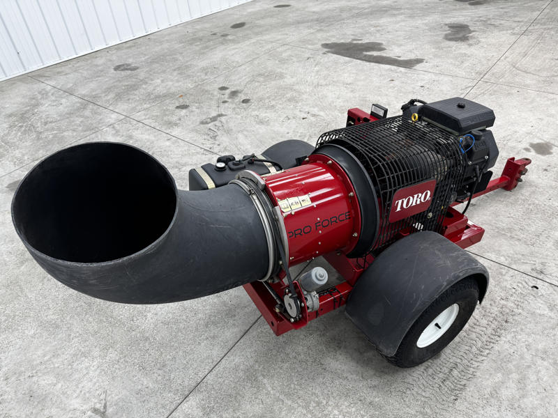 226-427_Toro-Pro-Force-Blower-4-800×600-1