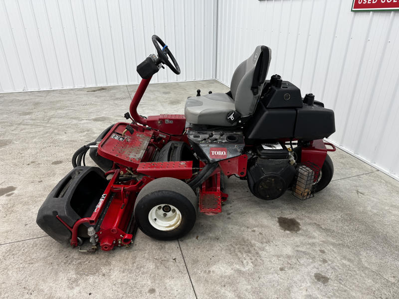 226-431_Toro-Greensmaster-3150-Greens-Mower-6-800×600-1