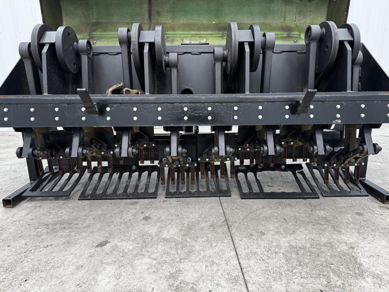 226-436_John-Deere-Aercore-2000-3-Pt-PTO-Driven-Aerator-6-800×600-1