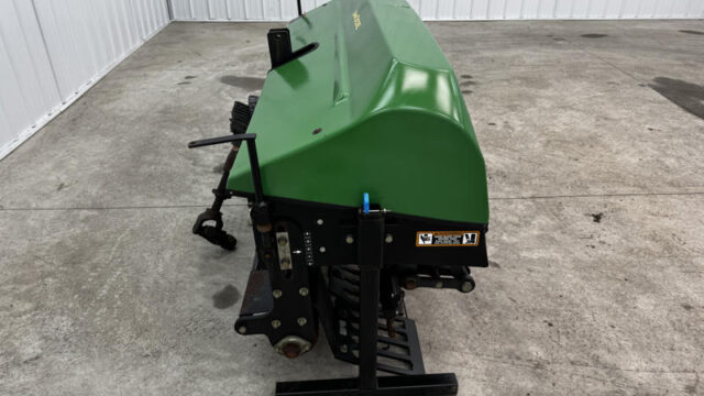 226-437_John-Deere-Aercore-2000-3-Pt-PTO-Driven-Aerator-1-800×600-1
