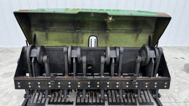 226-437_John-Deere-Aercore-2000-3-Pt-PTO-Driven-Aerator-7-800×600-1