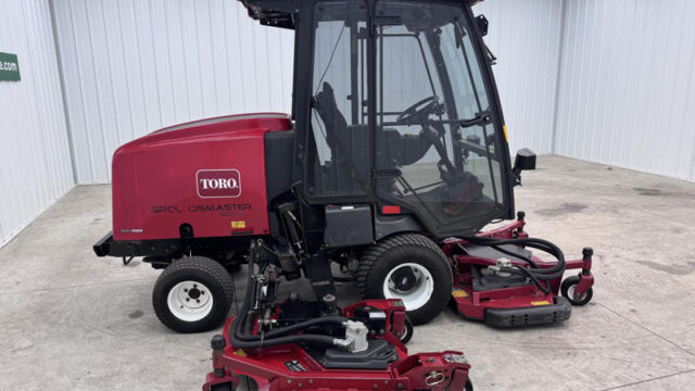 226-449_Toro-Groundsmaster-4010-11ft-Wide-Area-Mower-w_-Conditioned-Cab-8-800×600-1