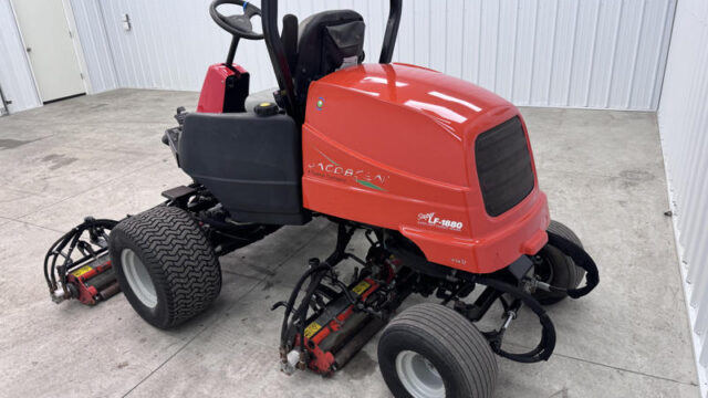 226-457_Jacobsen-LF-1880-Diesel-4WD-Fairway-Mower-5-800×600-1