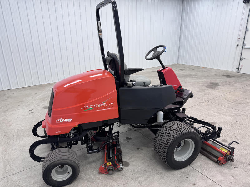 226-457_Jacobsen-LF-1880-Diesel-4WD-Fairway-Mower-6-800×600-1