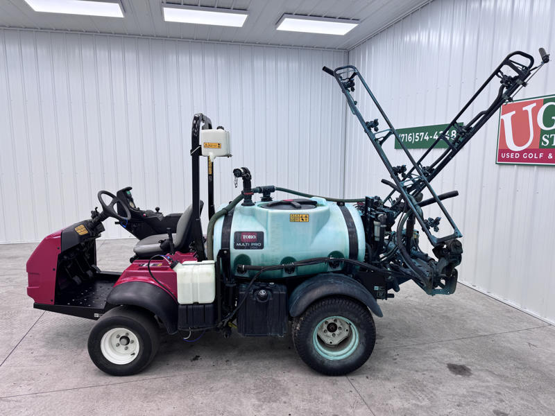 226-462_Toro-Multi-Pro-1750-Turf-Sprayer-4-800×600-1