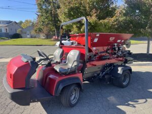 Toro Workman w/ Topdresser